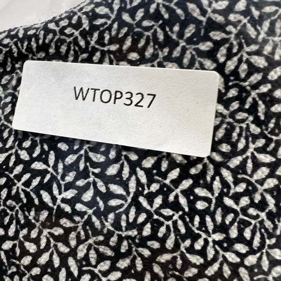 Michael Kors Georgette Smocked Bell Sleeve Floral Print Peasant Blouse Size M - Picture 14 of 14